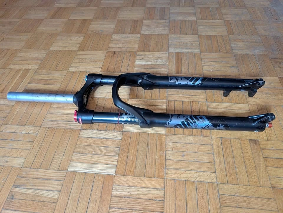 UDING UD32 Suspension Fork