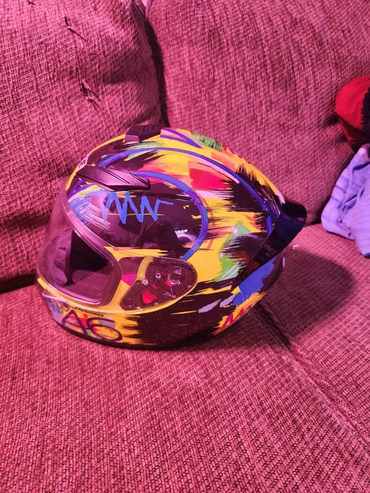 Brand new motorcycle helmet with tags - photo 3