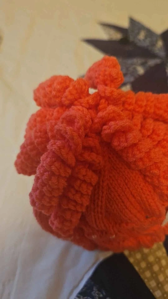 Knit Hat with Wringlets & Beads - Flamingo Color - photo 2