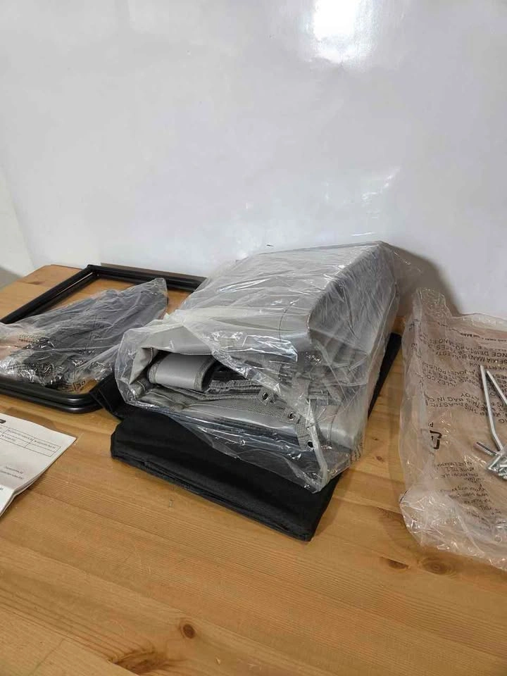 Heated Outdoor Cat House Insulated XL, New - photo 5