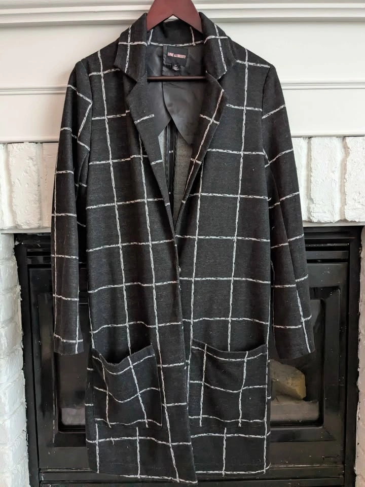 Love & Liberty Grid Coat – Size Small – Black Long Blazer Jacket - photo 2