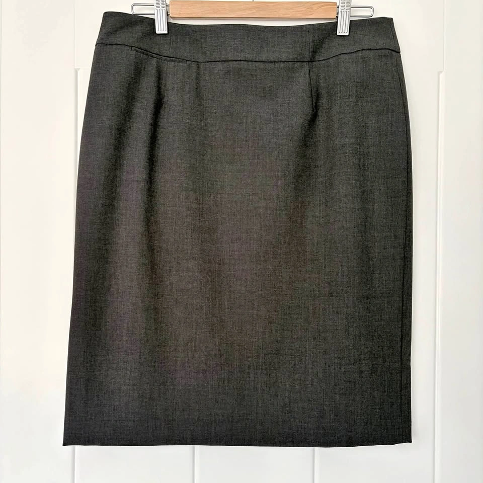 Calvin Klein Size 12 Grey Lined Pencil Skirt Knee Length