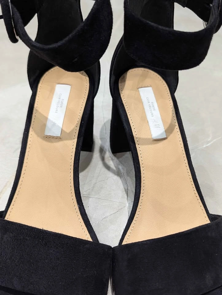 New H&M Black Suede Sandals EU 38 Block Heel Ankle Strap Buckle - photo 3