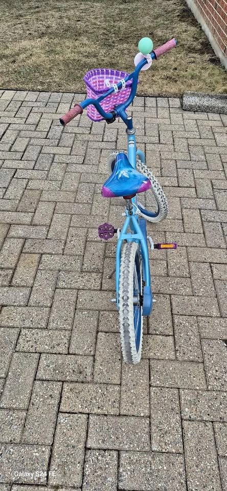 Girl bicycle
