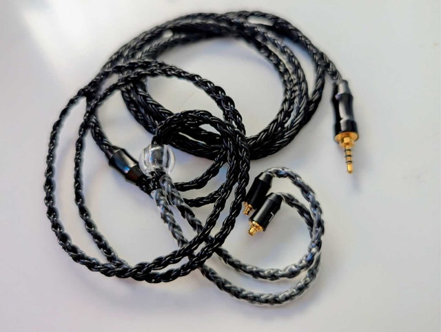 Shure SE535 Red + Aonic TW2 Wireless Adapters - photo 2
