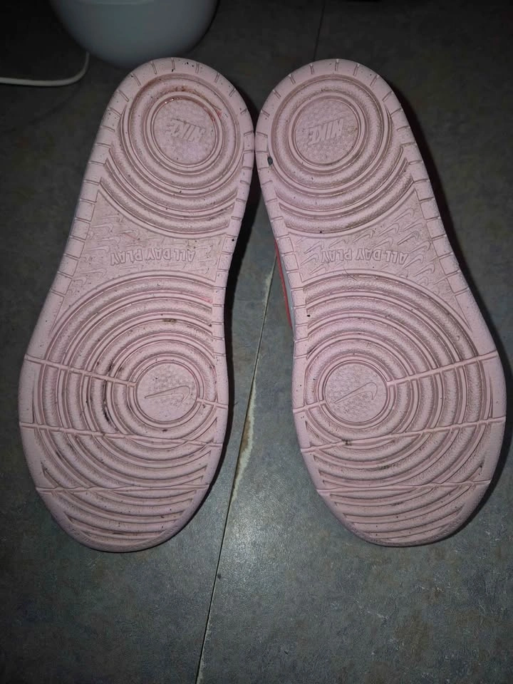 12C Girls Shoes, worn a few times - photo 2