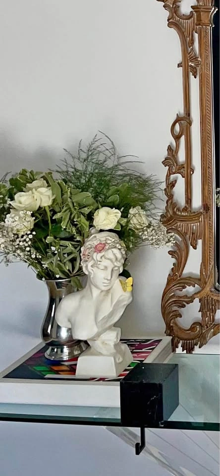 Beautiful Vintage Classical Lady Bust Sculpture