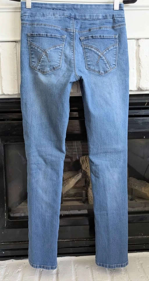 RW&CO Light Wash Skinny Jeans - Size 27 (Stretch Pull-On) - photo 3