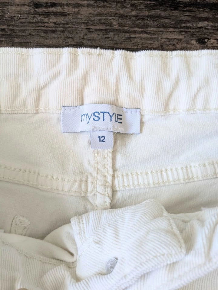 Women’s Size 12 Cream Corduroy Pants – Stretch Fit - photo 4