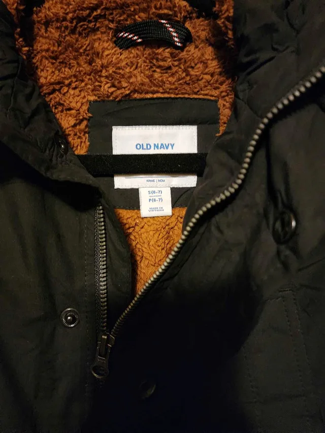 Old Navy Winter Coat Jacket Boys Size 6/7 NWOT image indicator(2)