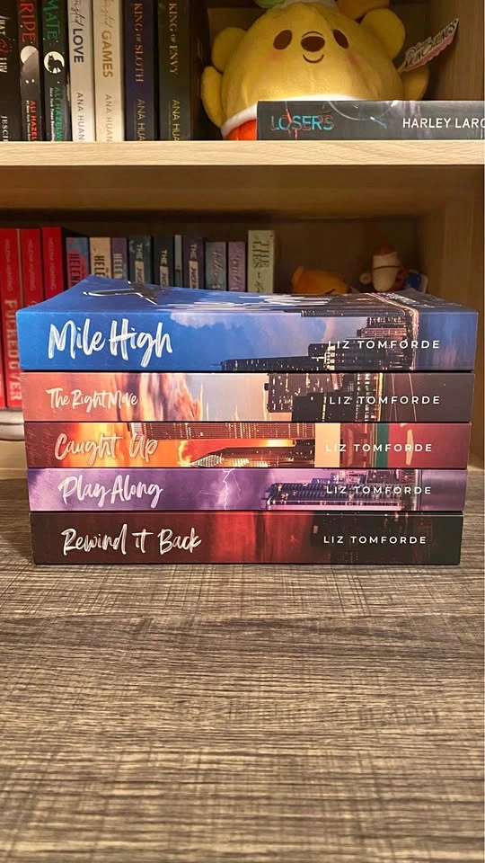 Windy City Series by Liz Tomforde
