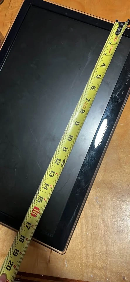 Samsung 19 Inch TV (HD 720p) – Great Condition - photo 4