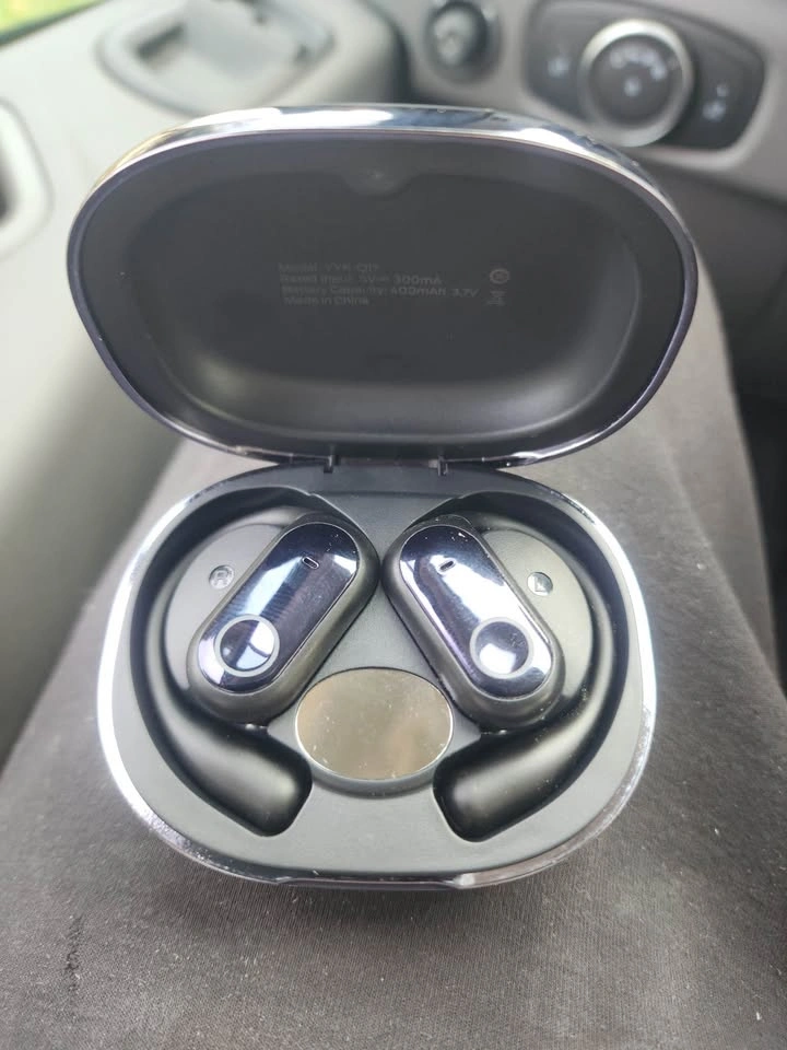 AI Translator Bluetooth Headphones - photo 4