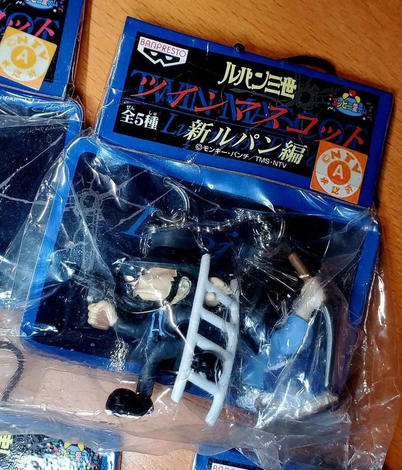 Lupin the Third Twin Mascot Keychain Set - photo 3