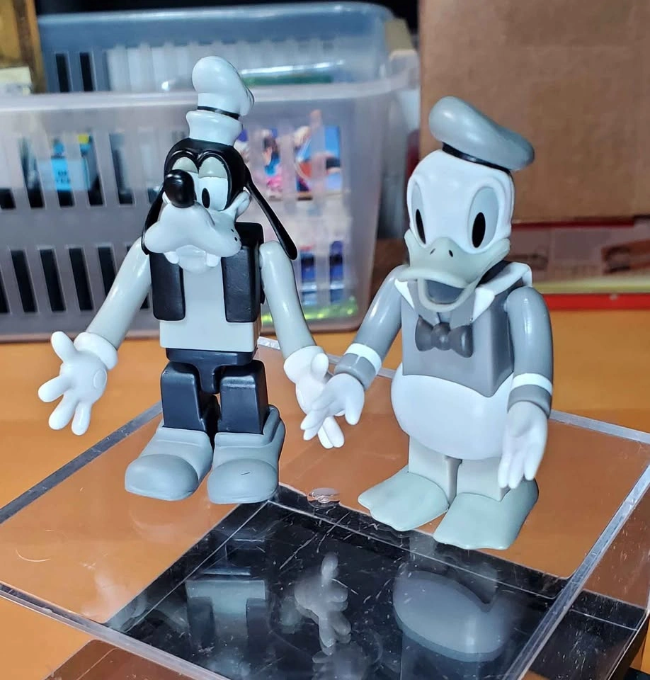 Donald Duck and Goofy Kubrick Lot - photo 2