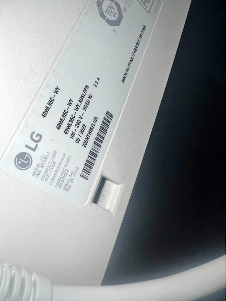 LG 49WL95C-WY Ultrawide Monitor (Broken Screen)