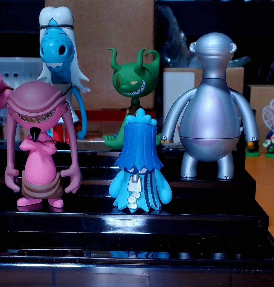 Kidrobot small figure - photo 2
