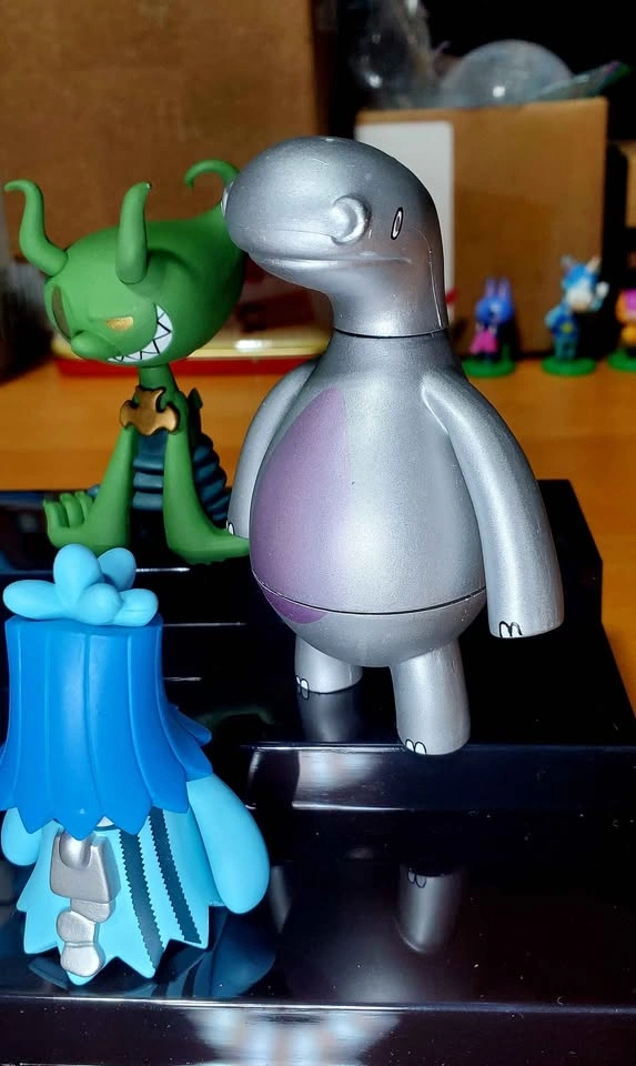 Kidrobot small figure - photo 3