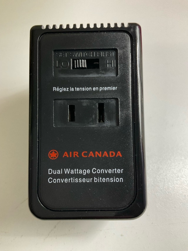 Air Canada Travel Converter Kit - photo 2