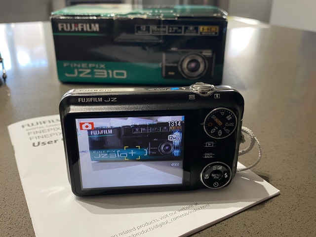 Fujifilm Finepix JZ310 Digital Camera - photo 2