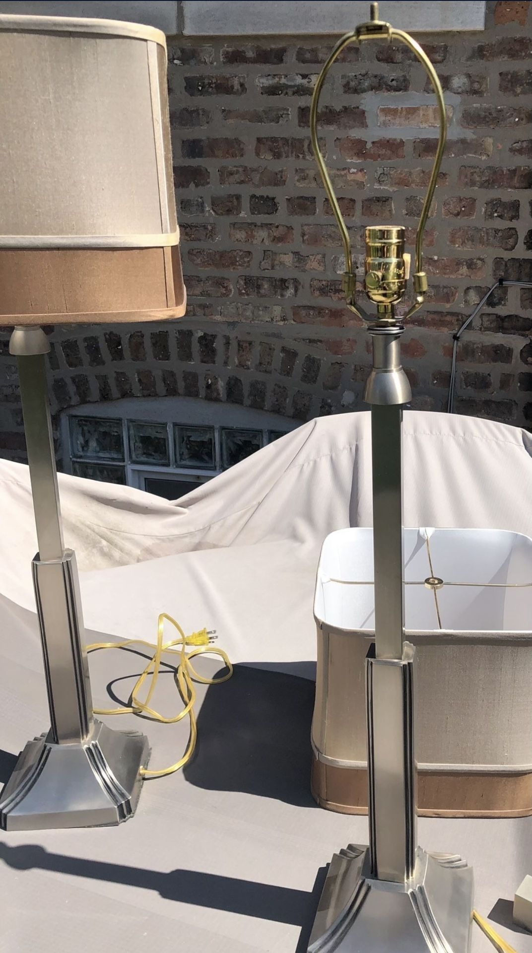 Pair Of John Richards High End Designer Lamps With Silk Shade - photo 4