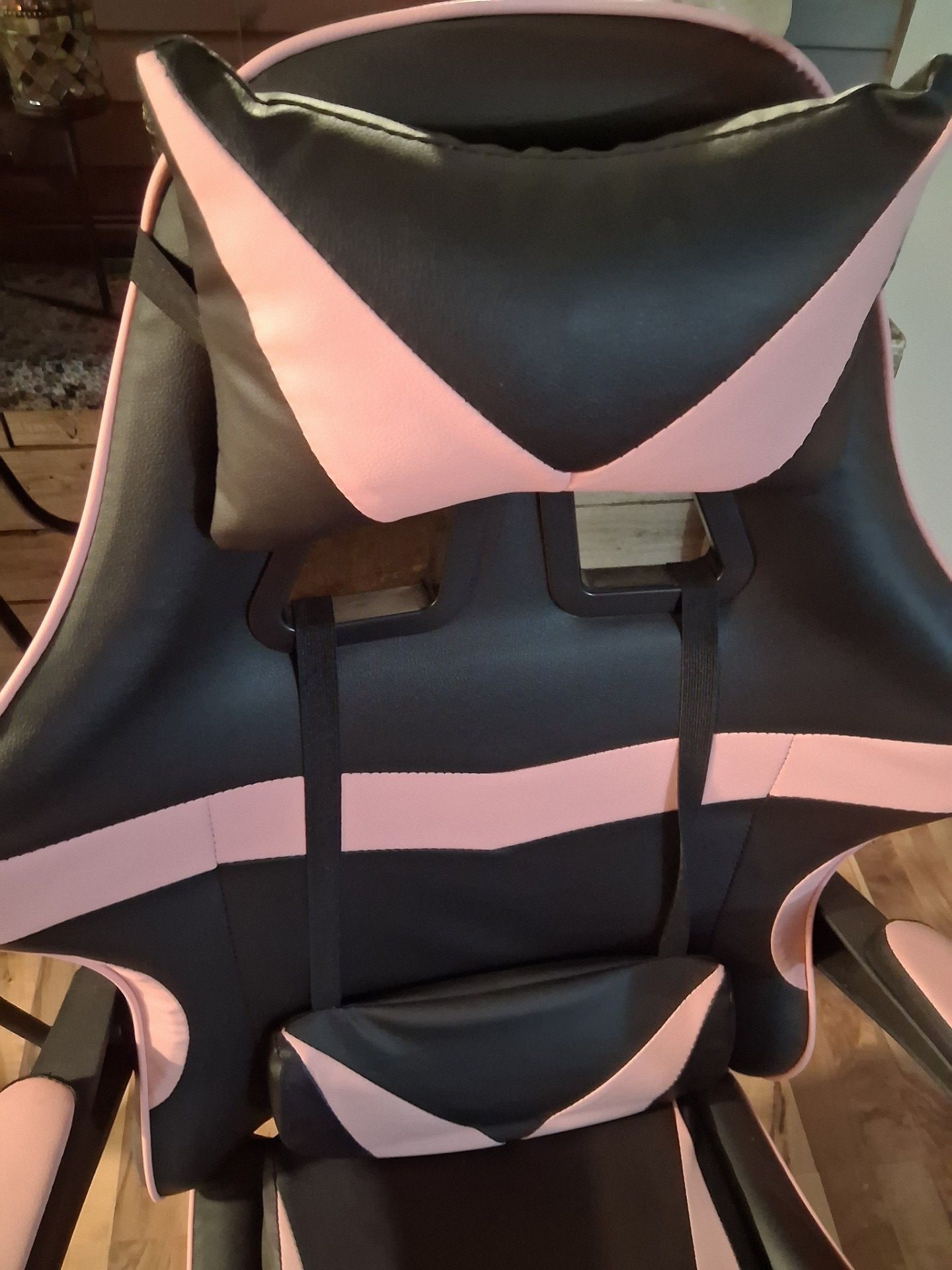 Pink Gaming Chair - photo 2