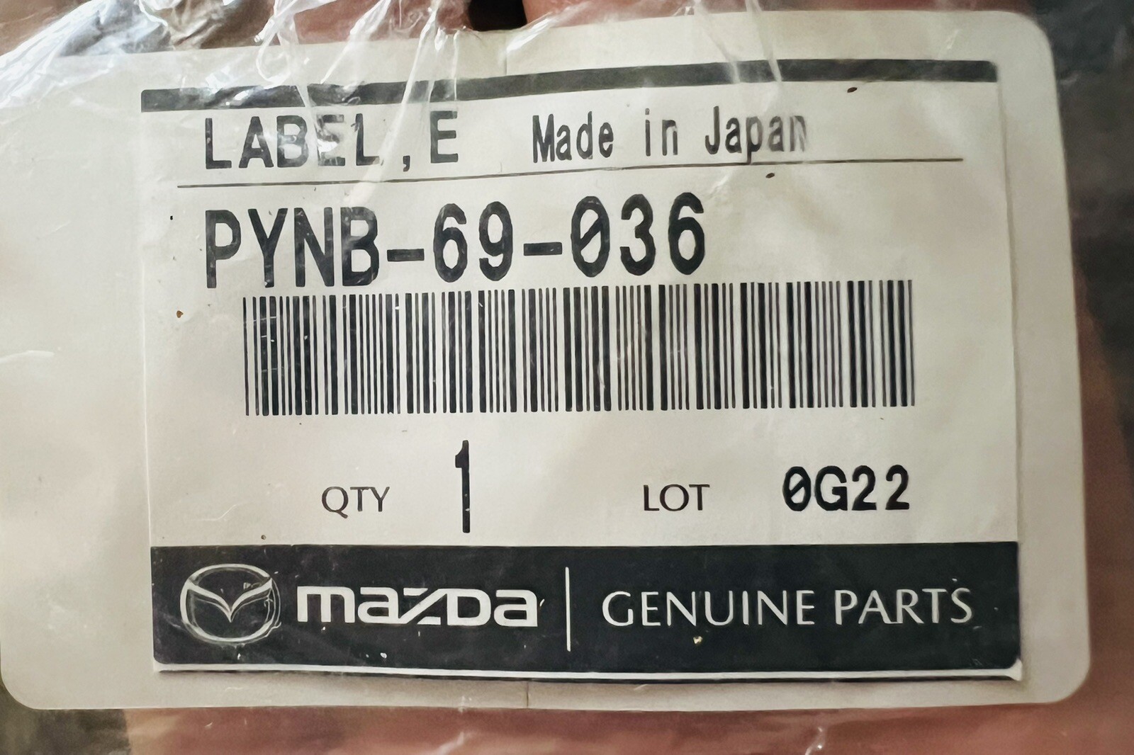 New Genuine Mazda Emission Label PYNB69036