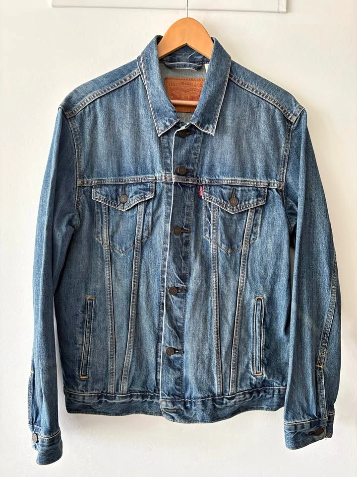 Levi's Denim Trucker Jacket Size L