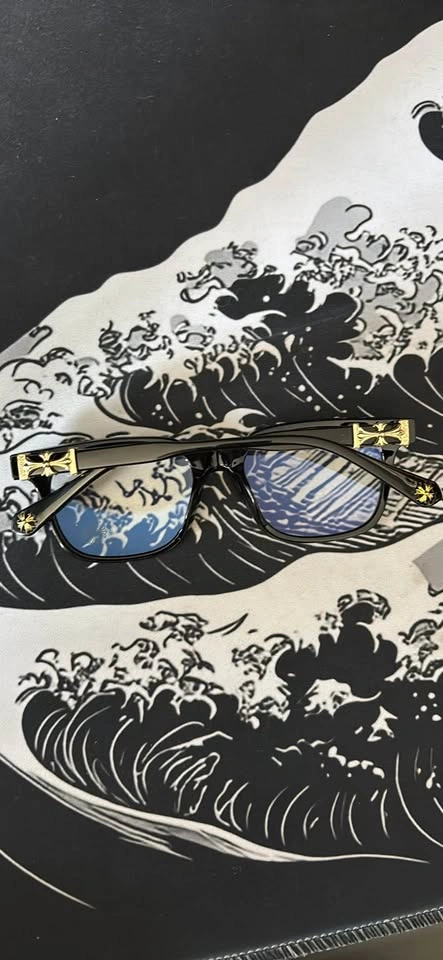 Chrome heart glasses - photo 2