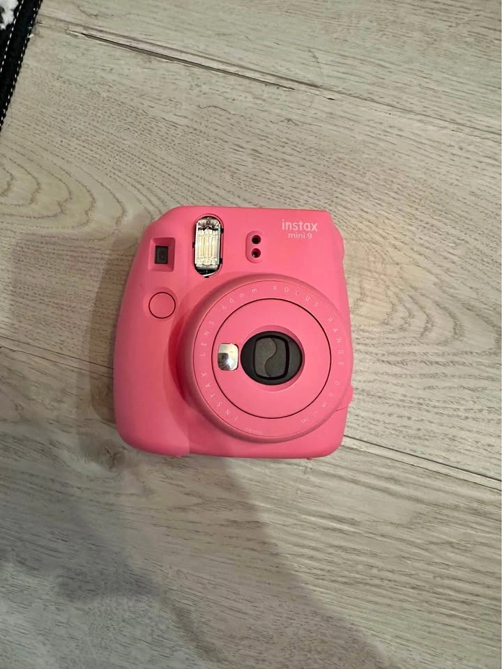 Instax Mini 9 camera