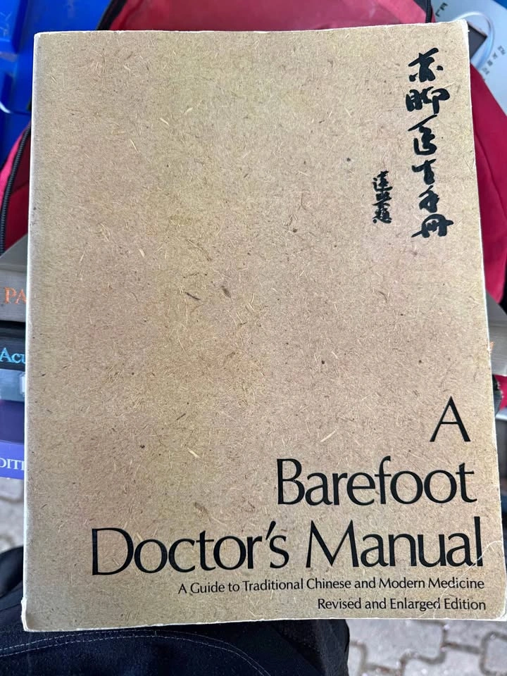 Various Acupuncture and Chinese medicine Textbooks