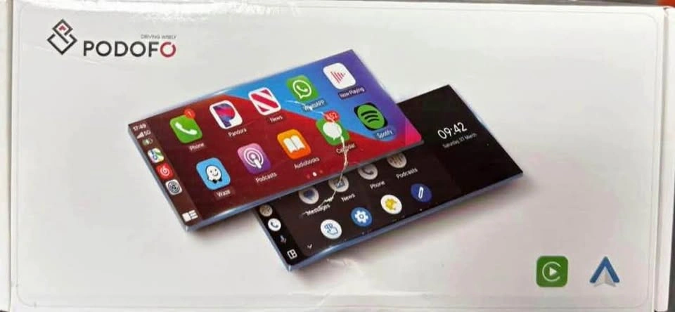 PODOFO 9” Wireless CarPlay / Android Auto Screen – BRAND NEW