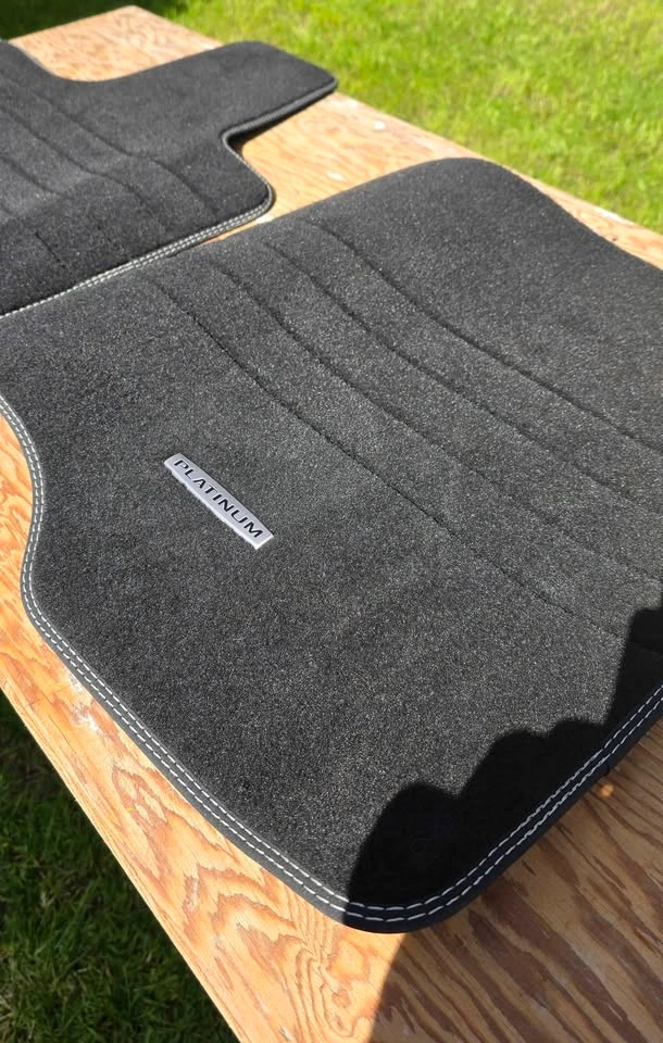 OEM NEW 21-24 F-150 Platinum Floor Mats - photo 3