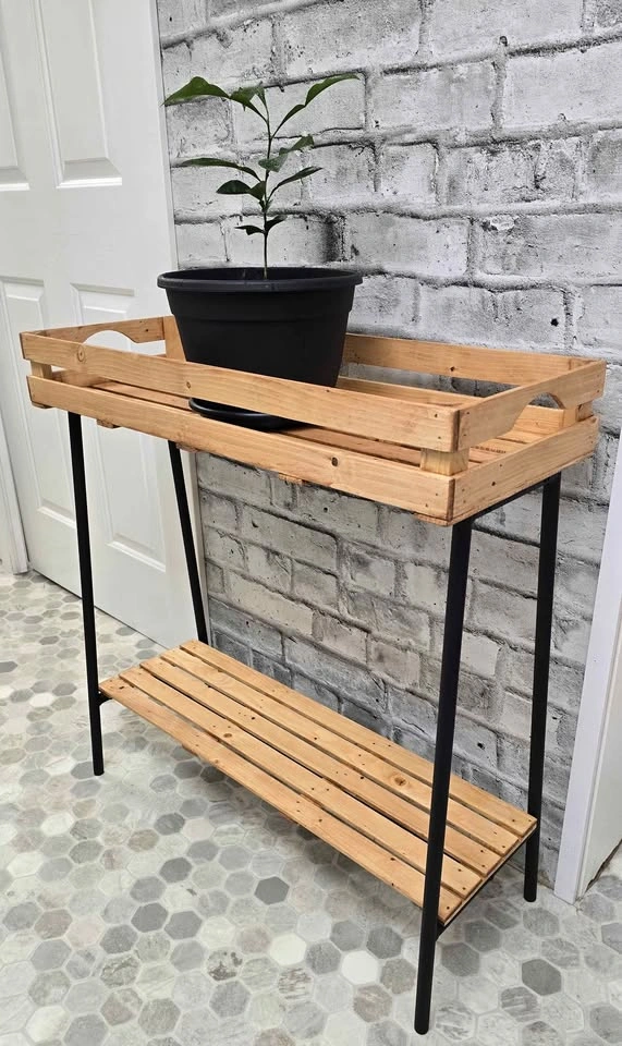 Handmade Wooden & Metal Plant Stand – Unique DIY Build 🌱 - photo 4