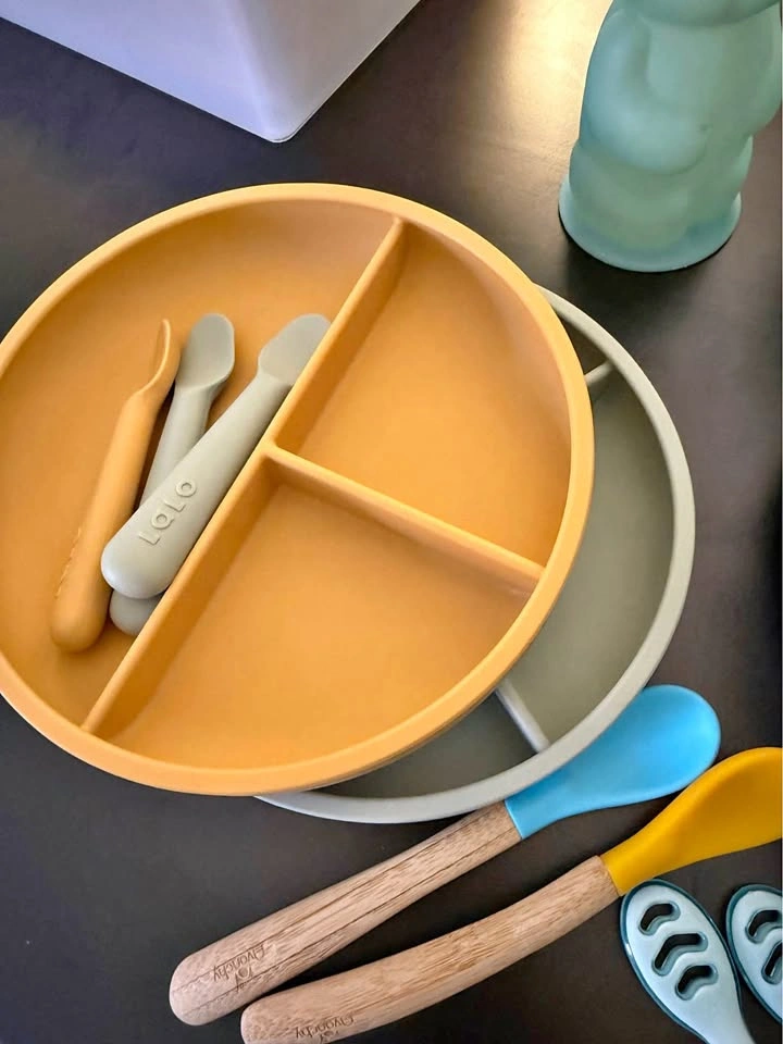 Silicone Plates & Utensils Bundle