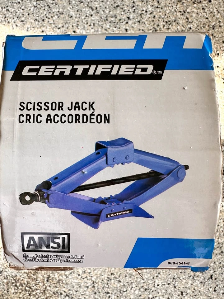Certified Lightweight Compact Scissor Jack - 2 Ton - photo 4