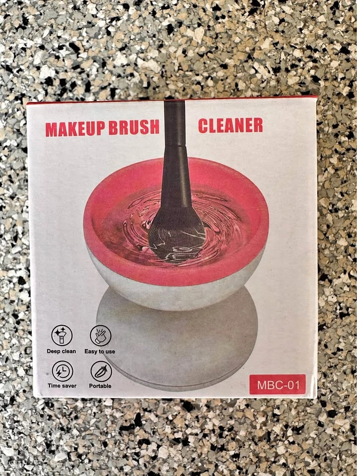 Makeup brush cleaner (new in box)