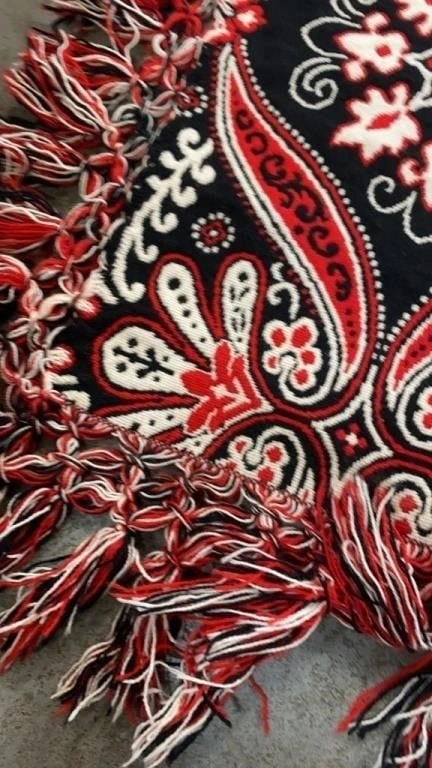 Hand Knotted Persian Rug/Bed spread - photo 2