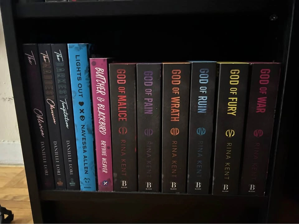 Popular Romance Books - photo 5