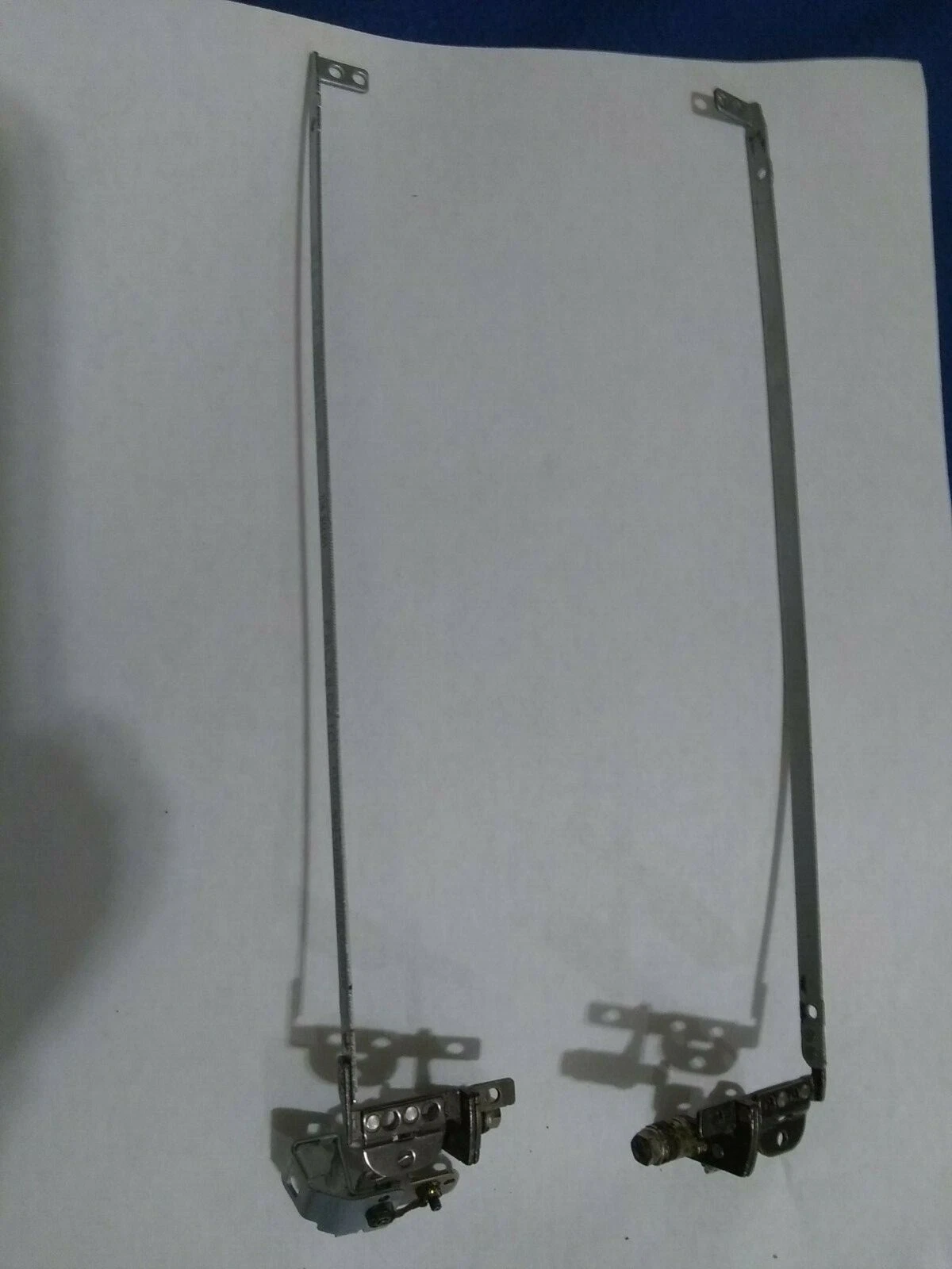 HP DV6-3236NR Laptop Notebook PC Screen Holders