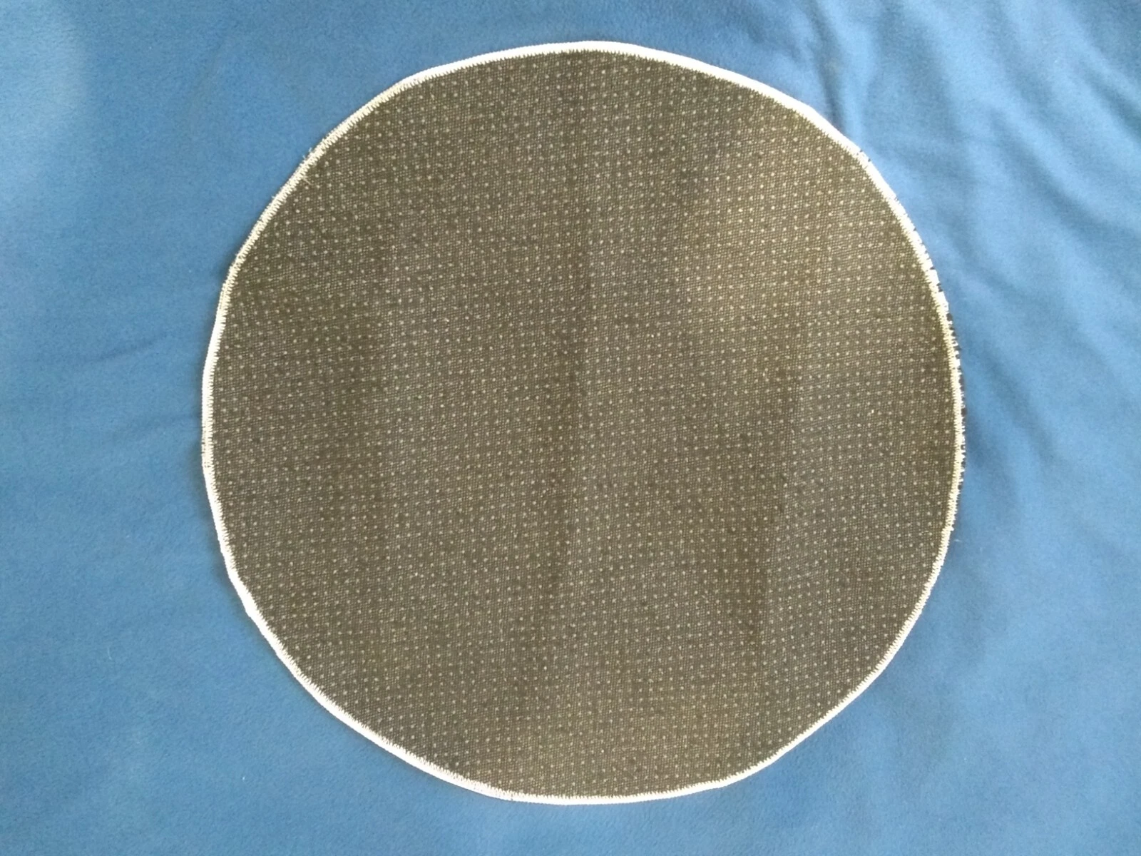 Round Beige Area Rug - Living Room/Outdoor Carpet - photo 2