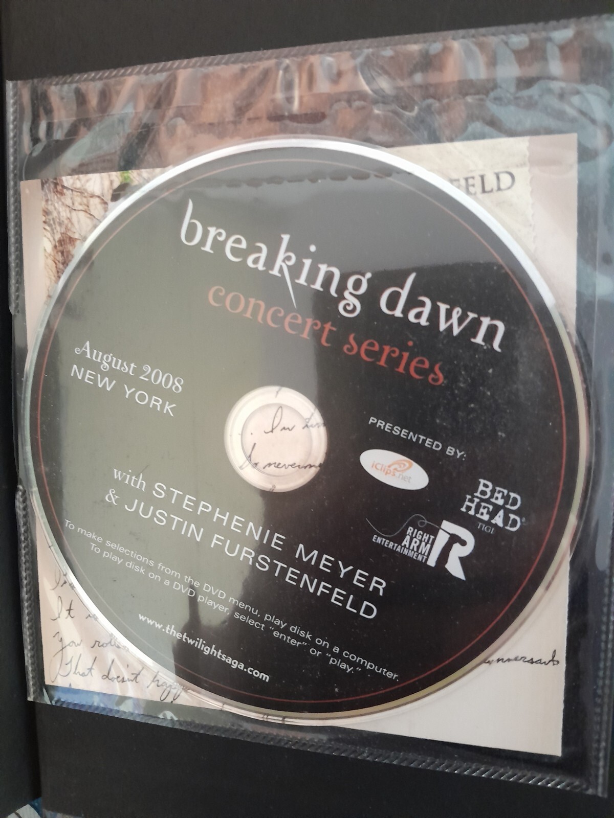 Breaking Dawn: Stephenie Meyer (2009, Hardcover, Special Edition - photo 3