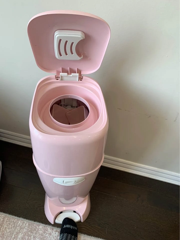 Pink Diaper Genie - photo 3