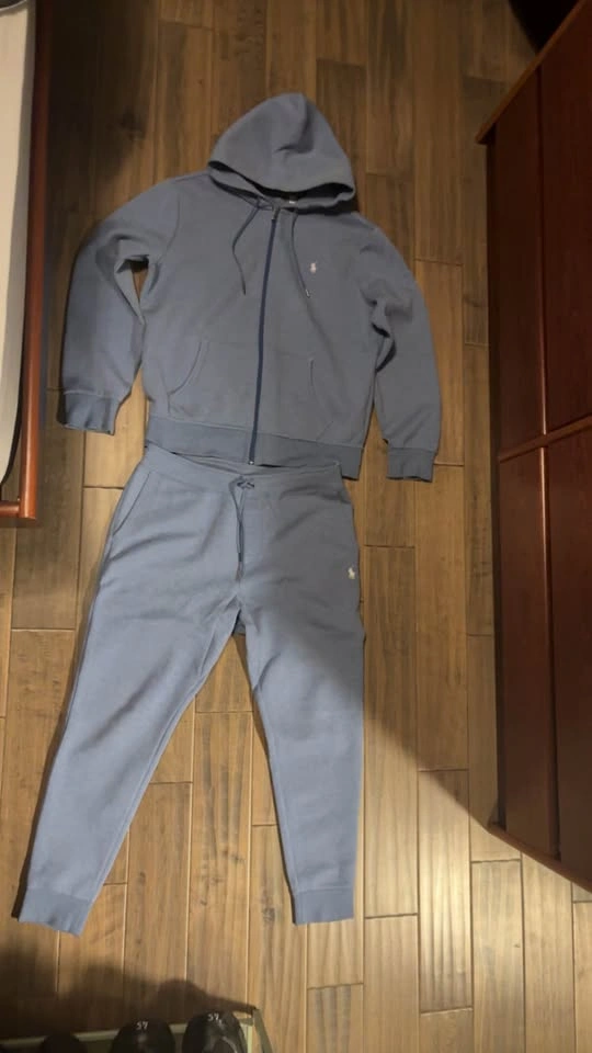 Baby blue Polo Ralph Lauren tracksuit - Authentic - photo 3