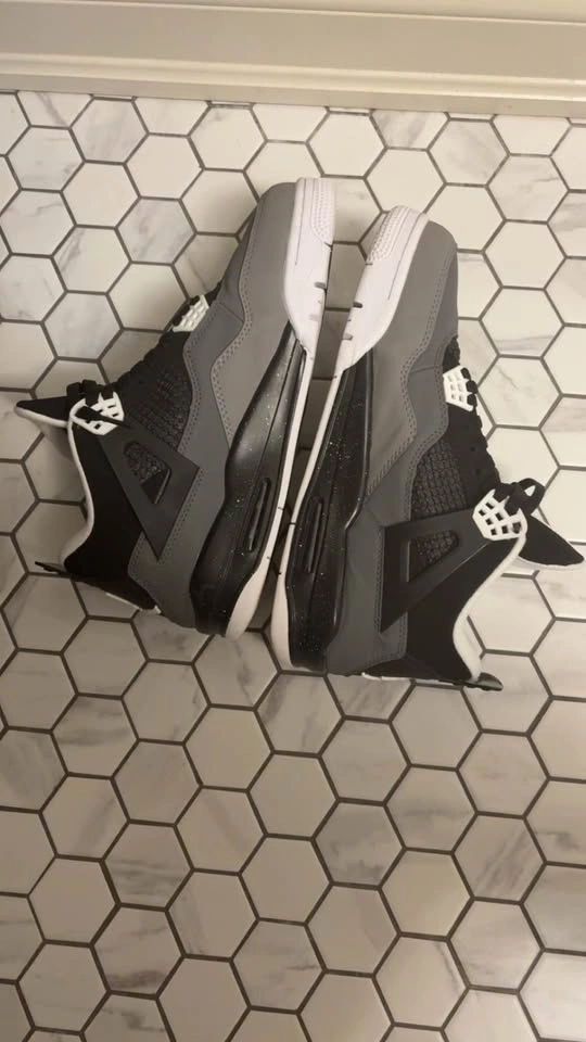 Jordan 4 Fear Men's Size 11 - photo 5