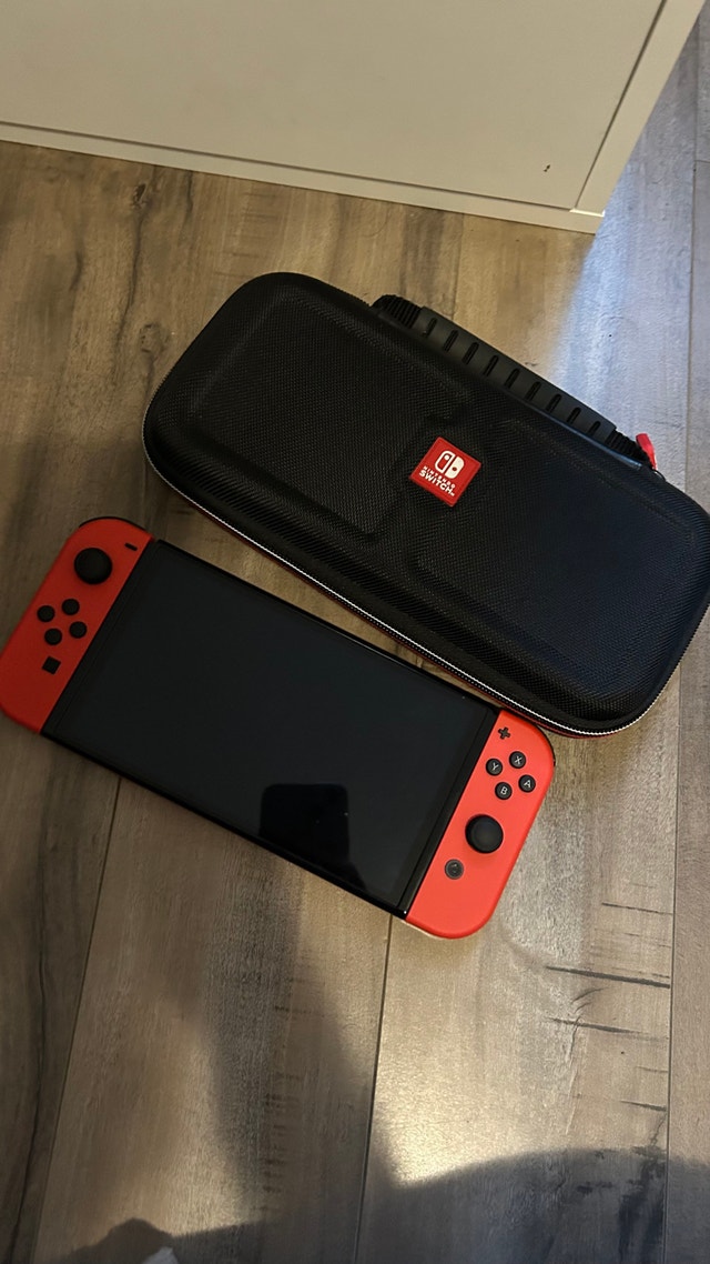 Nintendo Switch V1 (HAC-001) - Super Mario Odyssey Edition - photo 3