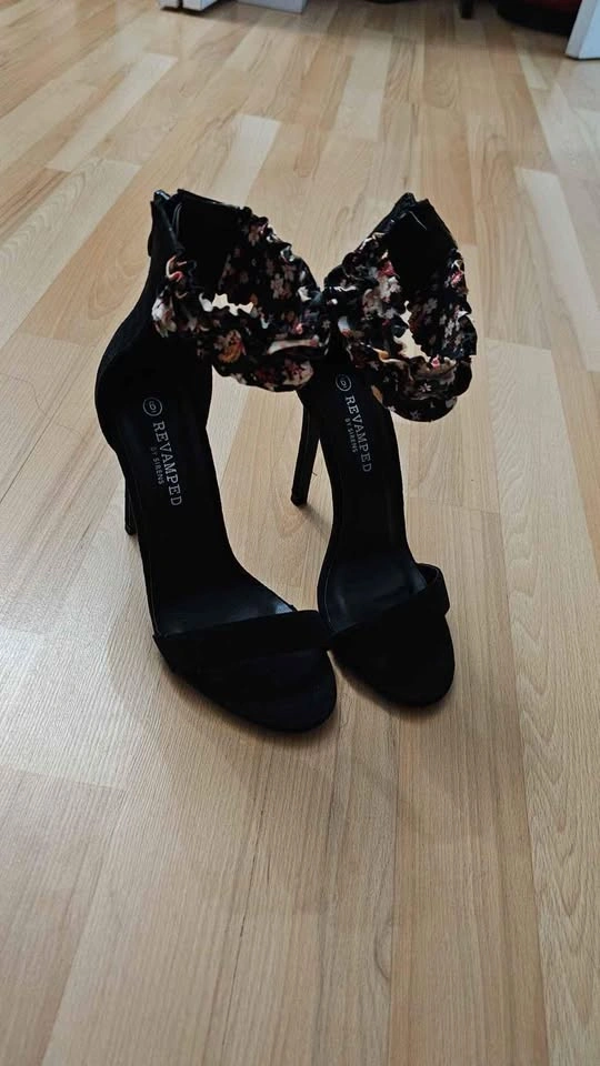 New High heels - photo 2
