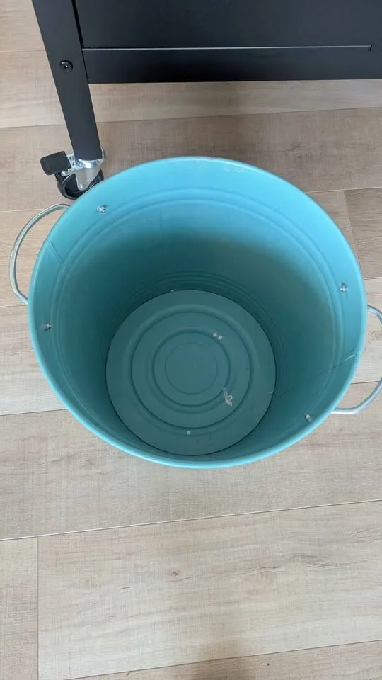 Small trash bin image indicator(2)