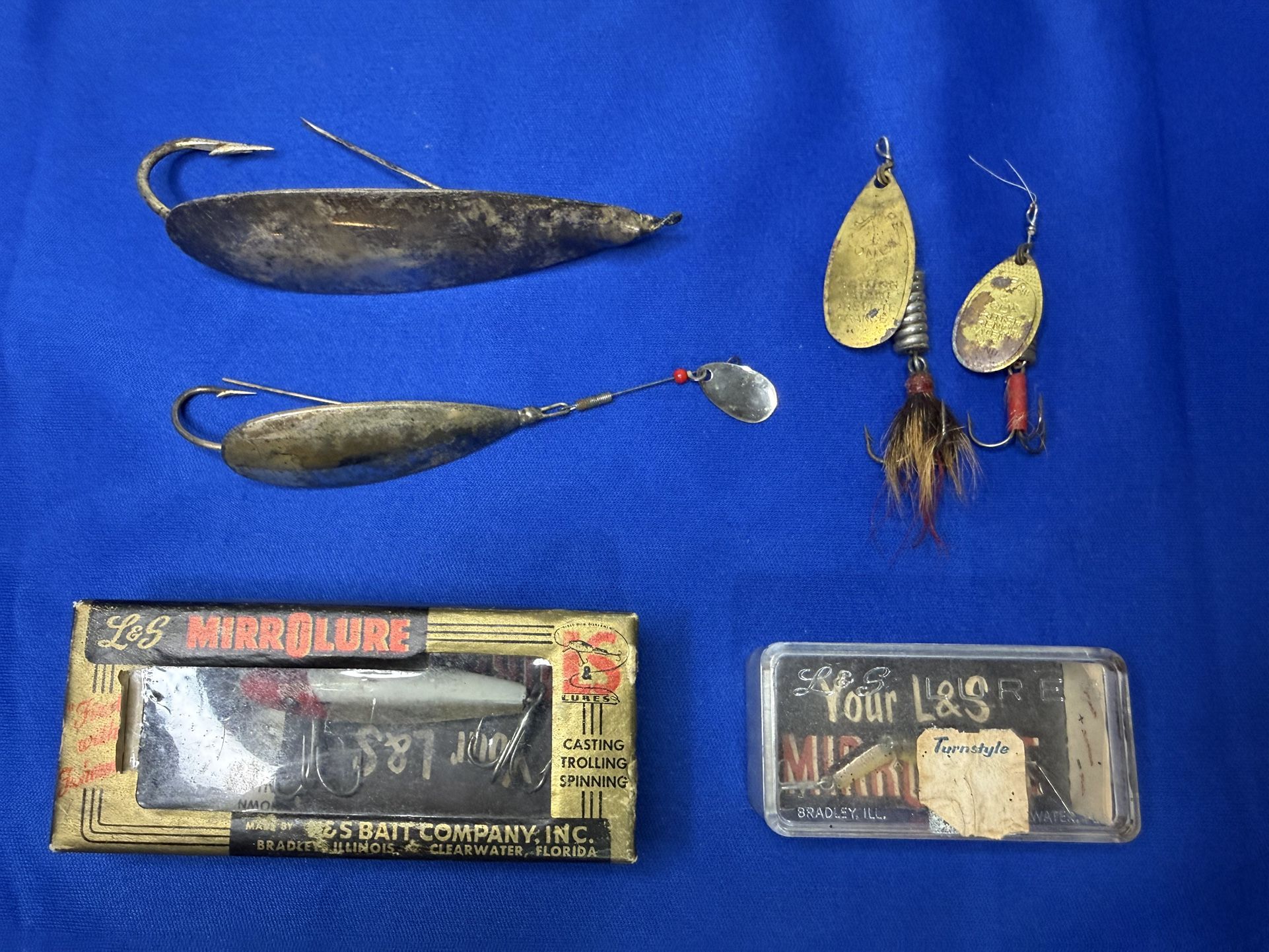 Lot of Vintage Fishing Lures