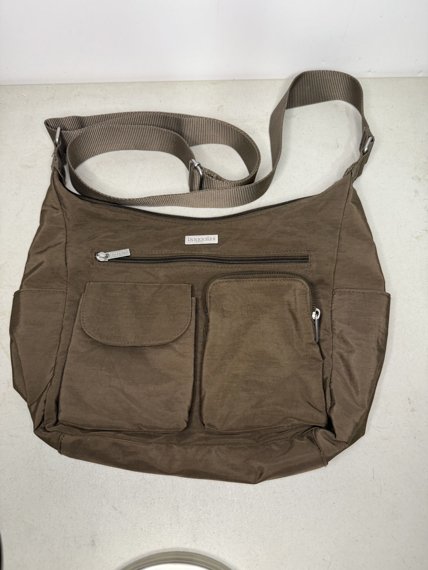 Baggallini Light Brown Crossbody Bag/Purse